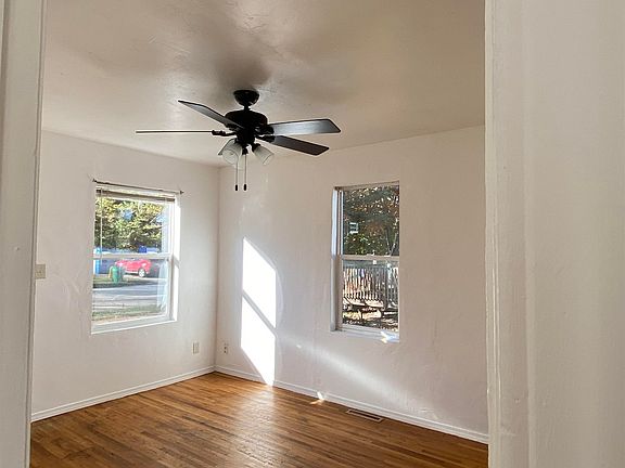 5th image of 800 7th St