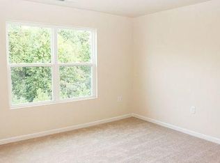 4020 Kentworth Dr, Holly Springs, NC 27540