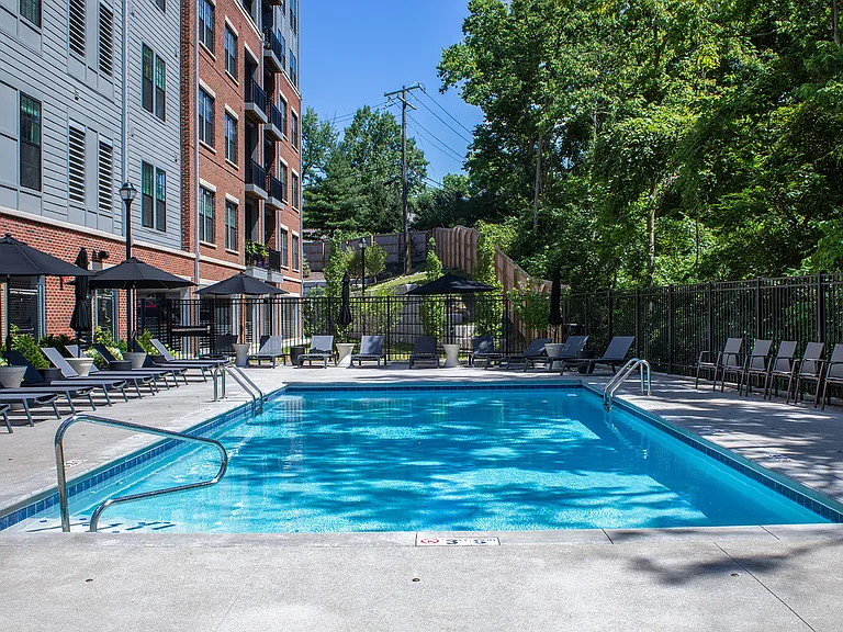 Oasis-Style Swimming Pool | Apartments in Cincinnati, OH | The residences at M