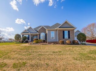 309 Saddlers Run, Chesnee, SC 29323