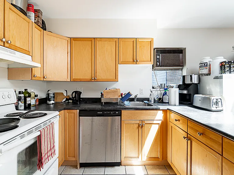 4359 Main St #1 — Photo 11