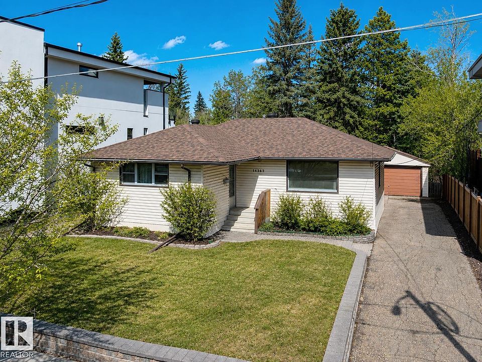 1st image of 14362 Park Dr NW