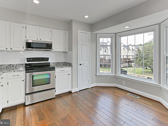 5th image of 14602 Flower Hill Ct
