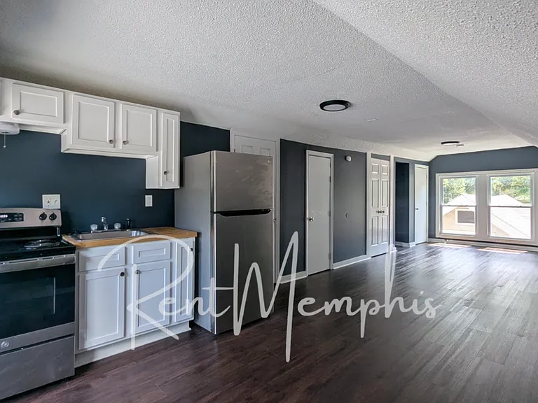2234 Madison Ave #301 — Photo 1