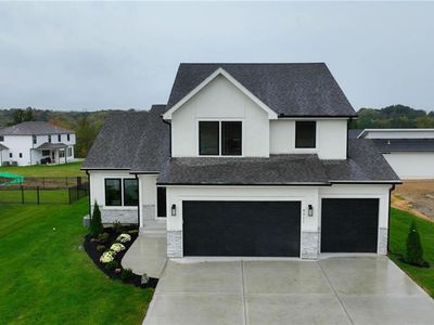 8411 NW 90th St, Kansas City, MO, 64157