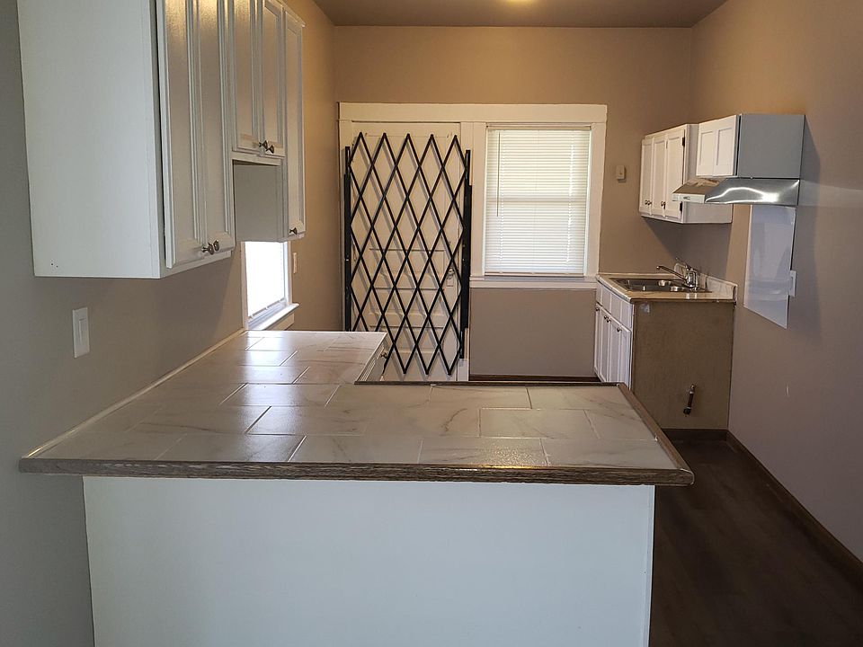Open concept kitchen