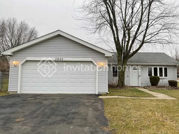 3805 Clipper Dr, Hanover Park, IL 60133
