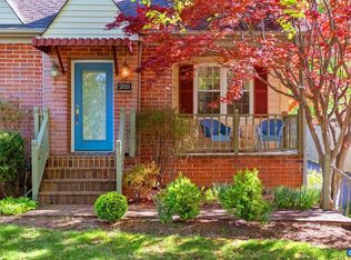 205 Fraser Ln, Staunton, VA 24401