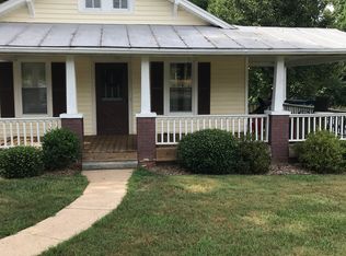 6873 Idols Rd, Clemmons, NC 27012