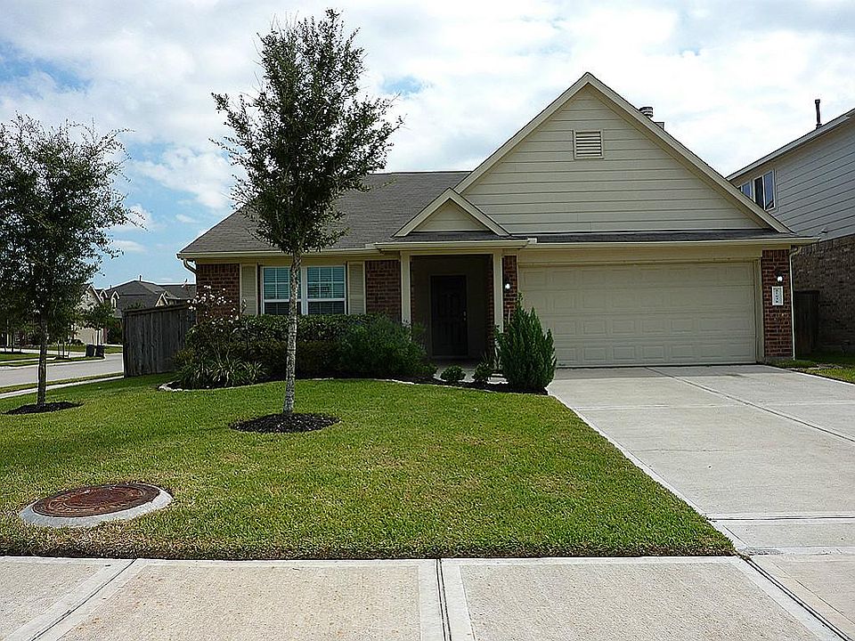 1st image of 21630 Maggie Mist Dr
