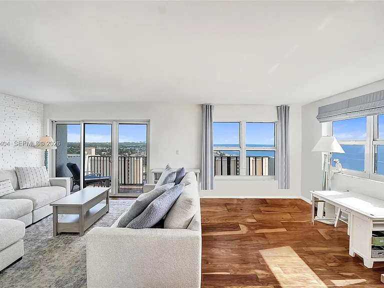 1201 S Ocean Dr #1702N — Photo 7