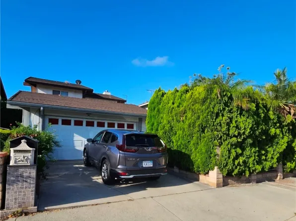 12300 Covello St, North Hollywood, CA 91605