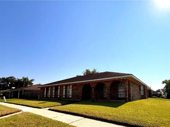 1135 Kenny Dr, Westwego, LA 70094