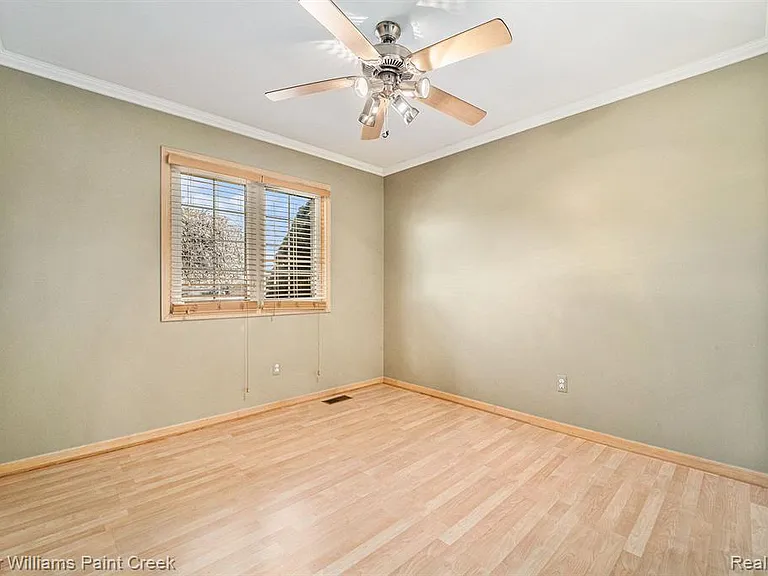 34335 Heartsworth Ln — Photo 25