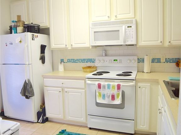 2nd image of 10066 Spyglass Hill Ln