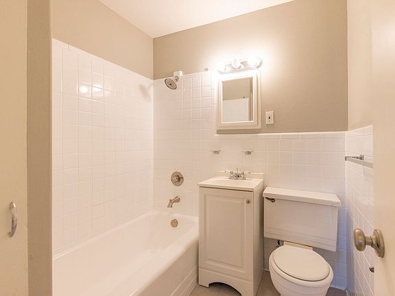 5th image of 7207 L St #72207