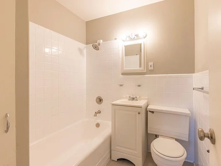 7207 L St #72207 — Photo 5