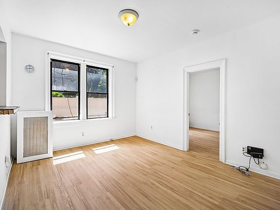 4th image of 429 Fairmount Ave APT 104