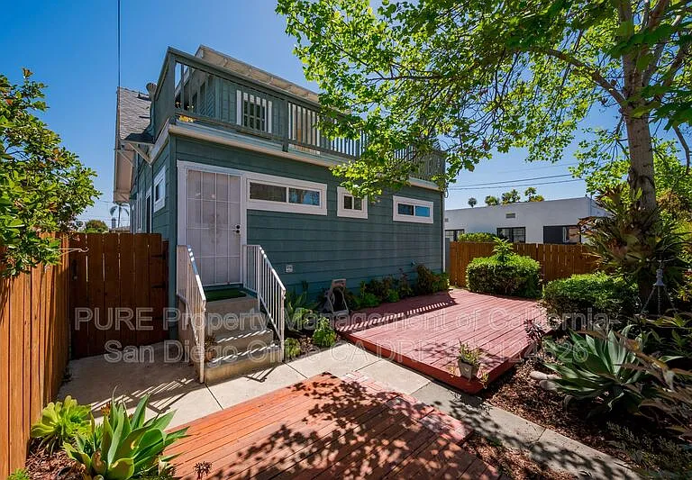 3354 Granada Ave — Photo 2