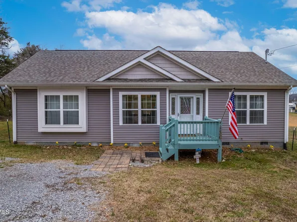 150 Carr Ln N, Fall Branch, TN 37656