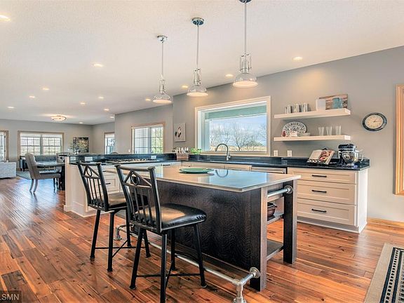 4th image of 9530 Duffney Dr
