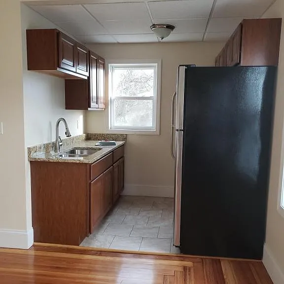 17 Emerson St — Photo 1