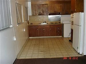 3rd image of 146 S 22nd St