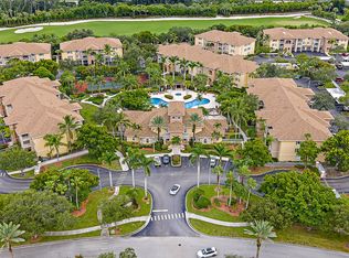 6466 Emerald Dunes Dr APT 207, West Palm Beach, FL 33411