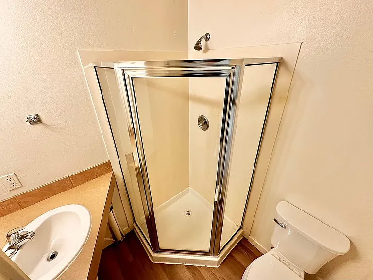 4218 Pasadena Pl NE #4230 — Photo 9
