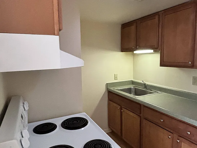 520 N. Ashley — Photo 21