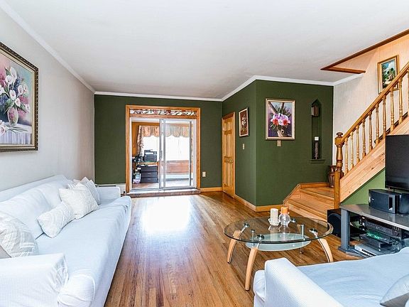 5th image of 2541 86th St