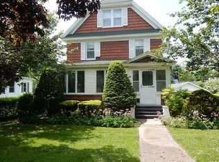 13 Carlton St, Sodus, NY 14551