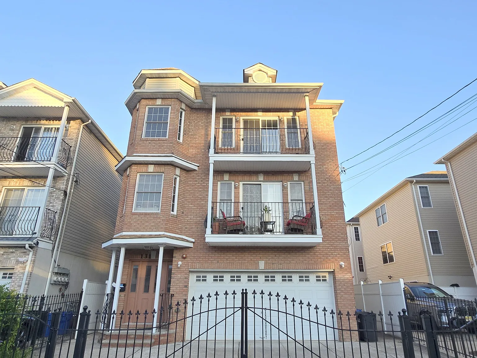 3 bed, 1500 sqft, $2,800 — Photo 1