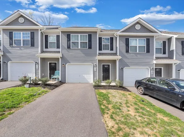 5339 Laurel Crest Ln, Roanoke, VA 24018