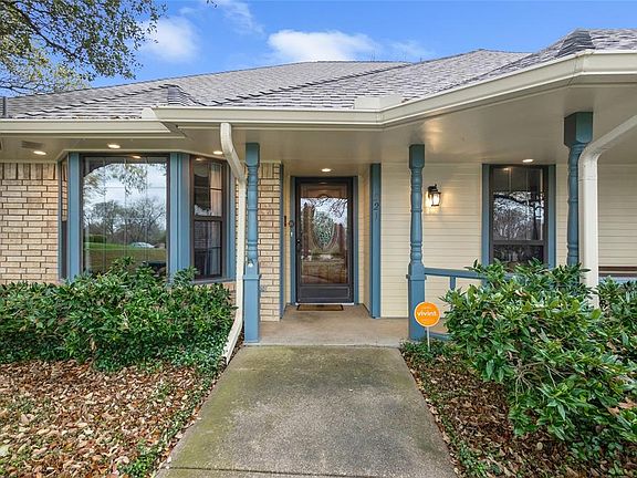 4th image of 321 Creekwood Dr