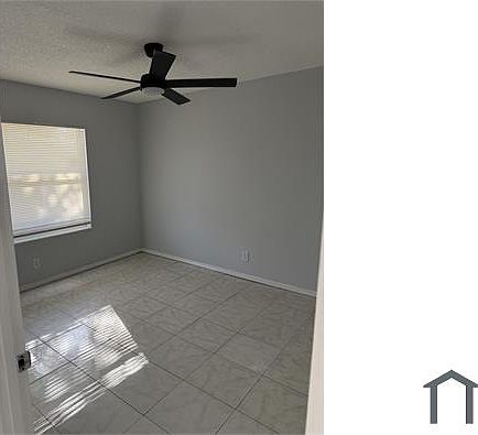 3rd image of 5489 Thurston Ave