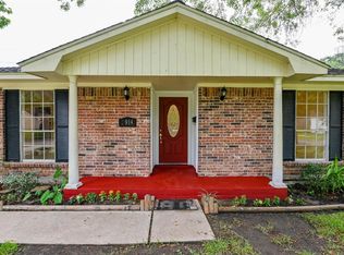 8914 Willow Meadow Dr, Houston, TX 77031