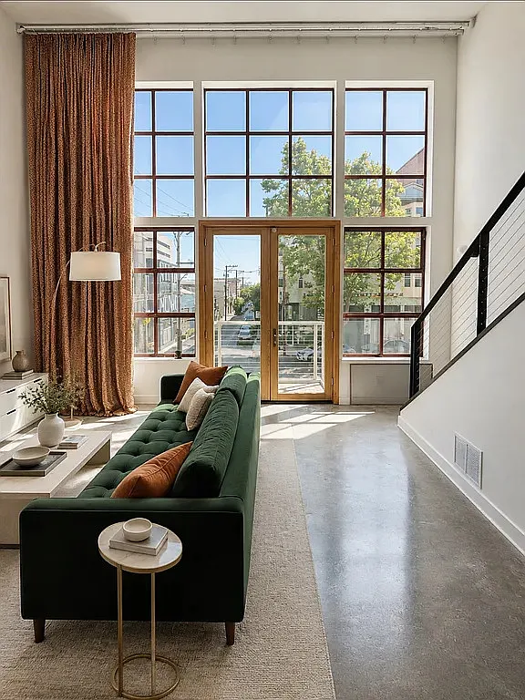 1 bed, $4,395 — Photo 2