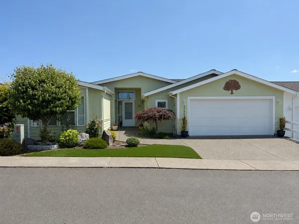 27302 217th Place SE #116, Maple Valley, WA 98038