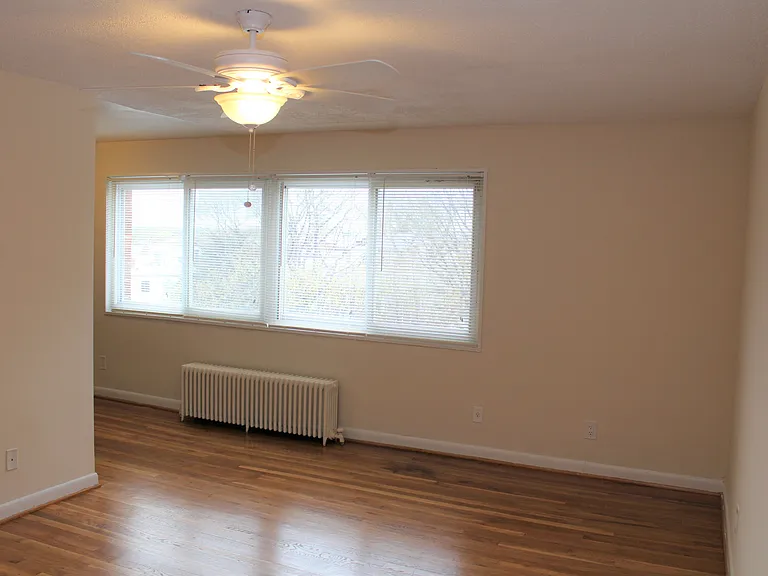 1825 Maryland Avenue — Photo 16