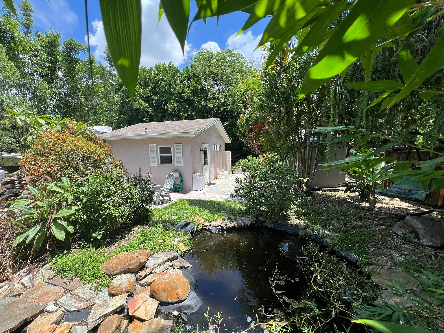 Studio, 500 sqft, $1,600 — Photo 1