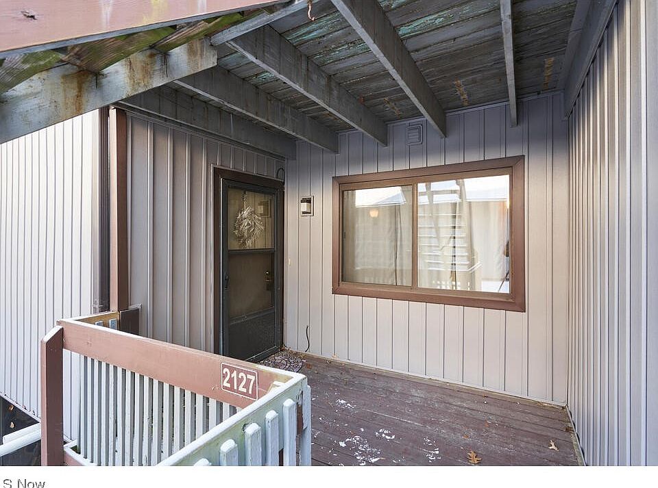 1st image of 2127 Pinebrook Trl