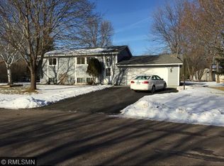1261 Halper Pl, White Bear Township, MN 55110