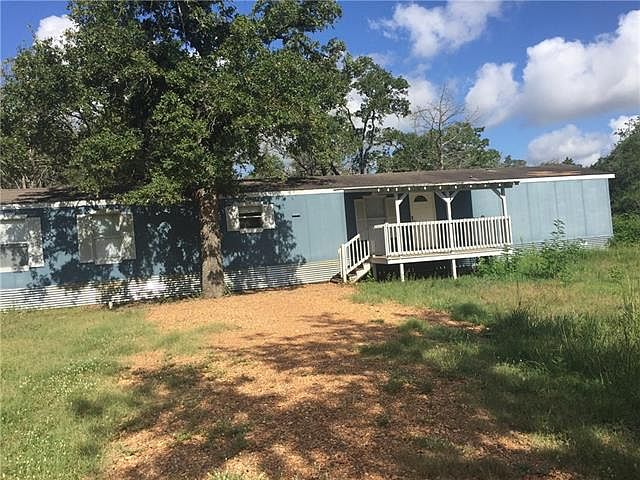 1st image of 267 Commanche Dr