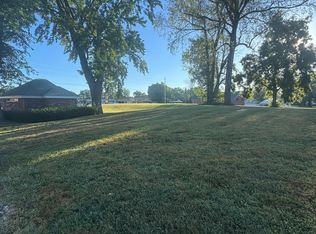 2006 Rockford Ln, Louisville, KY 40216