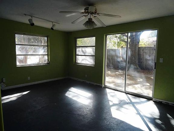 3rd image of 330 Midwest Pkwy