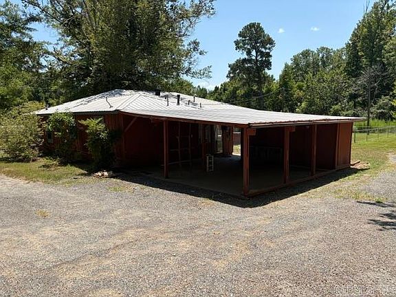 2nd image of 2569 N Highway 167