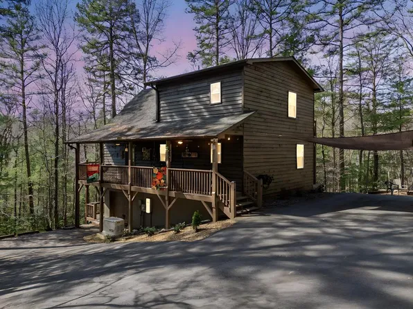 259 Degatide Dr, Murphy, NC 28906