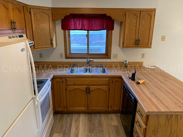 2509 S Groveland Ave — Photo 9