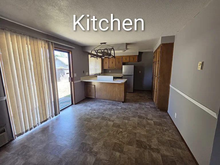 1887 Crescent Ave — Photo 21